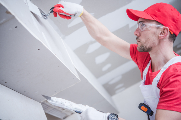 Cerchi un professionista per la realizzazione di pareti, controsoffitti e opere in cartongesso a Legnano? Contatta GPA-Milano